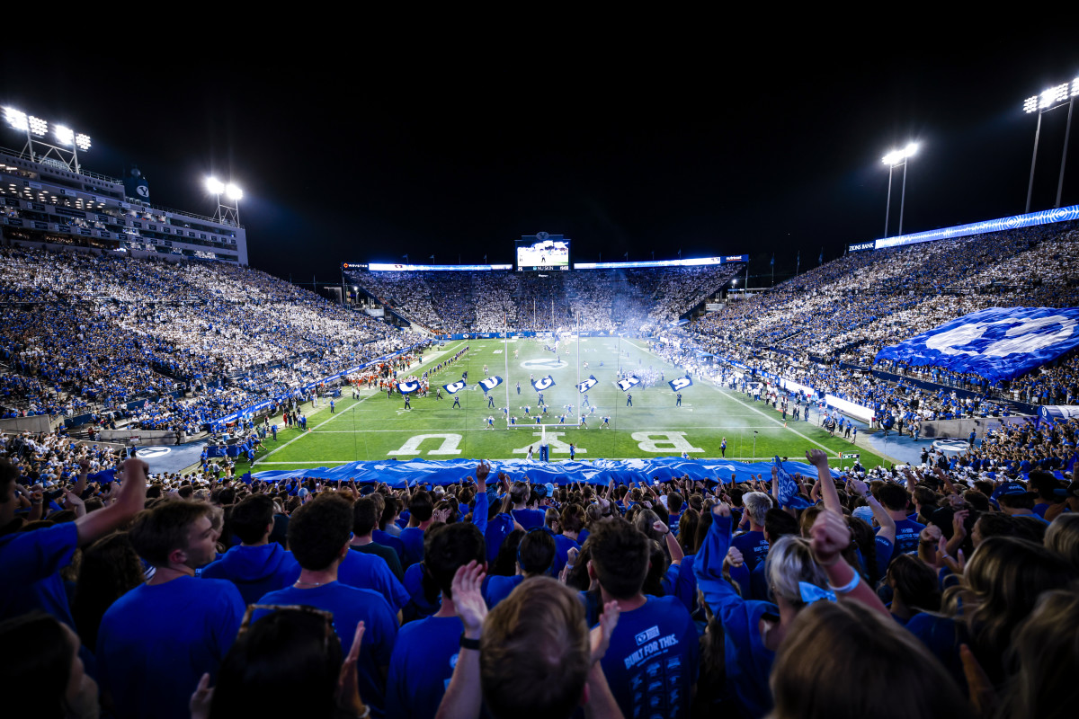 Lavell Edwards Stadium vs Sam Houston State